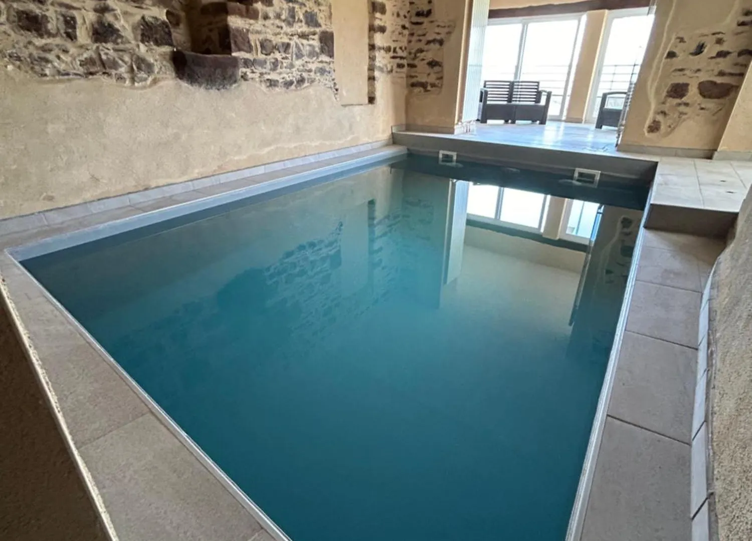 Le Domaine Du Bez Gite De La Grise Piscine Sauna Hammam Spa Saint-Laurent-dʼOlt